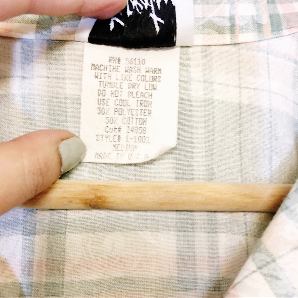 Vintage Patterned Short Sleeve Button Up - image 4